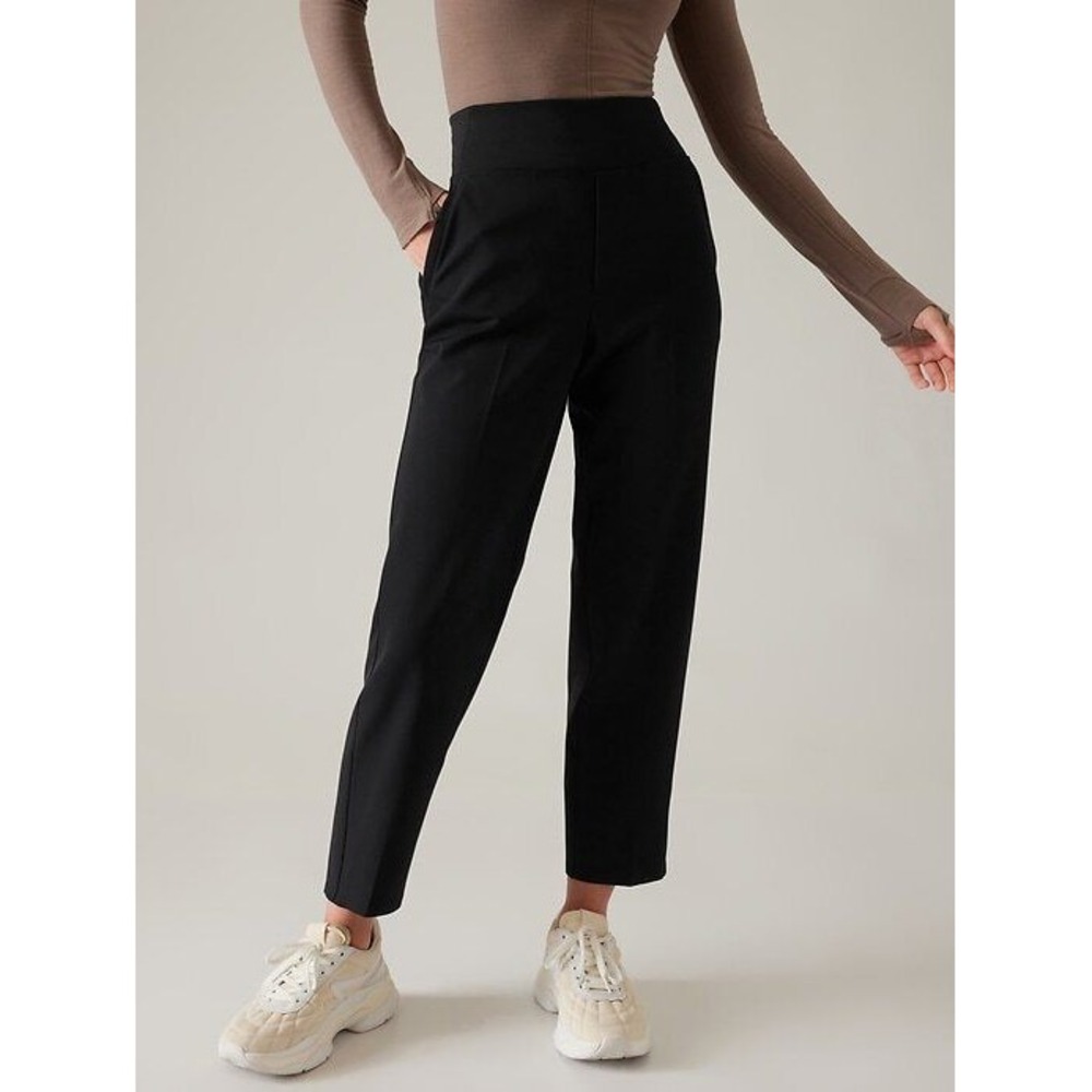 Athleta Endless High Rise Straight Leg Pant Size 16 Black Stretch Travel Pockets